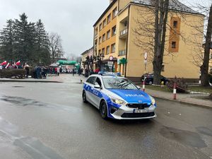 policjanci podczas biegu poświęconego pamięci żołnierzy wyklętych, 2 marca 2025 rok