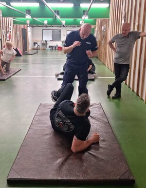 policjanci szkolili personel medyczny
