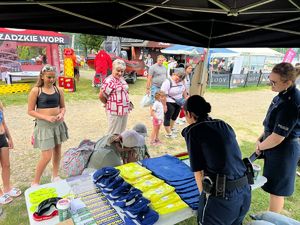 piknik profilaktyczny &quot;Kreci mnie bezpieczeństwo w lecie&quot; w Polańczyku, sobota 2 sierpnia 2025