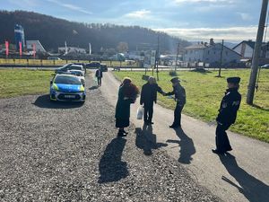 policjanci podczas akcji "Wszystkich Świętych"